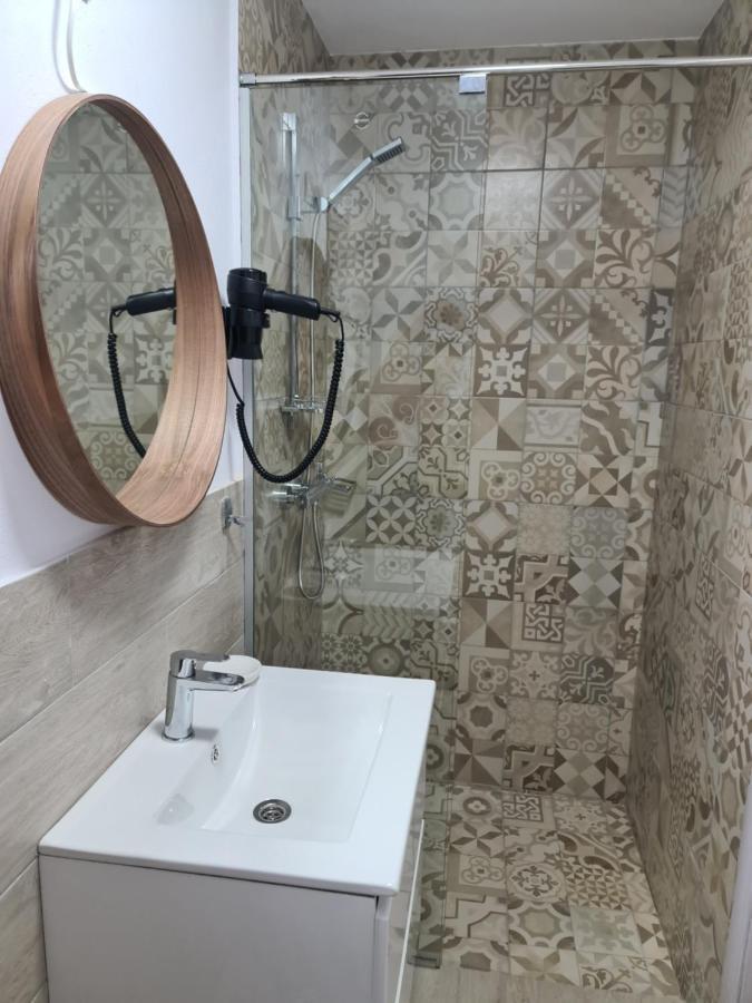 Urbanist Guest House Călimăneşti Eksteriør bilde